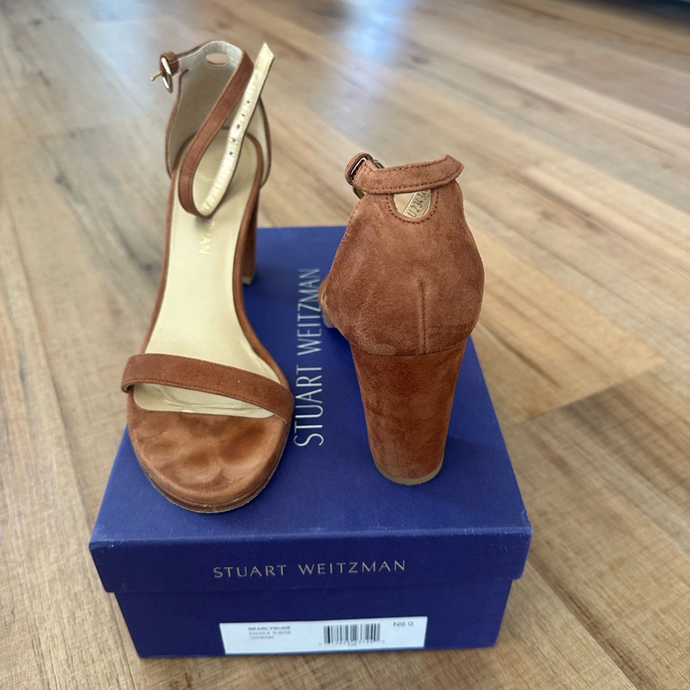 Stuart Weitzman Women's Brown/Dark Tan Suede Heels